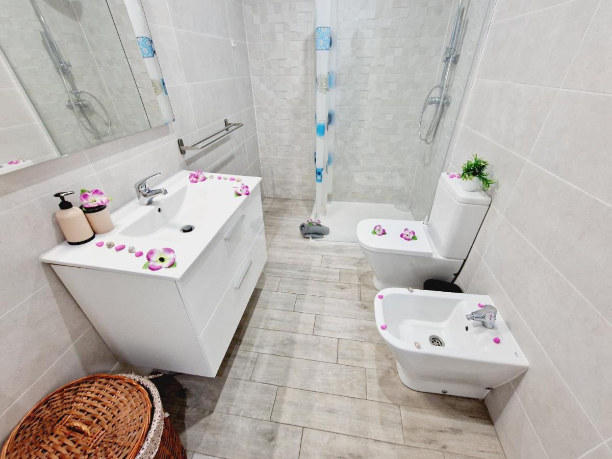 Luxury San Marino Apartment & Pool View Los Cristianos  Esterno foto