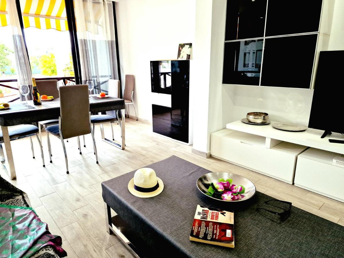Luxury San Marino Apartment & Pool View Los Cristianos  Esterno foto
