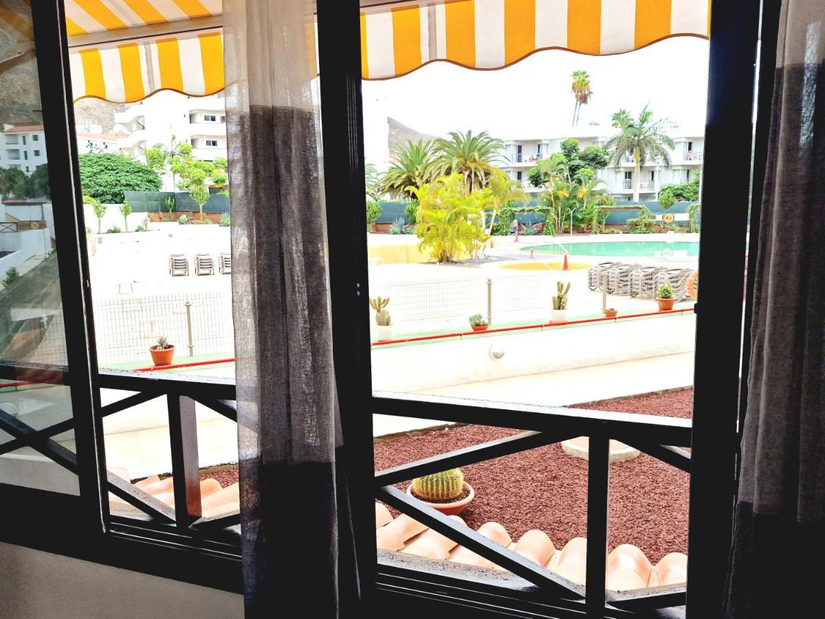 Luxury San Marino Apartment & Pool View Los Cristianos  Esterno foto